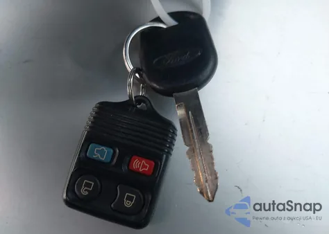 2010 Ford Focus S из США, поврежденный, VIN 1FAHP3EN4AW149407